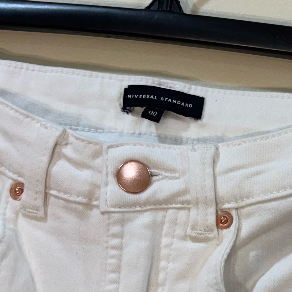 NEW Universal Standard Seine High Rise Skinny Jeans in White, Size 00 - Picture 5 of 10